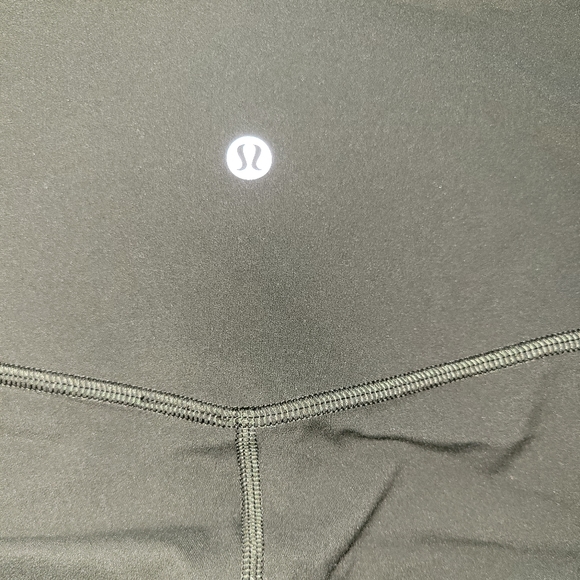 Lulu lemon pants - Picture 2 of 3